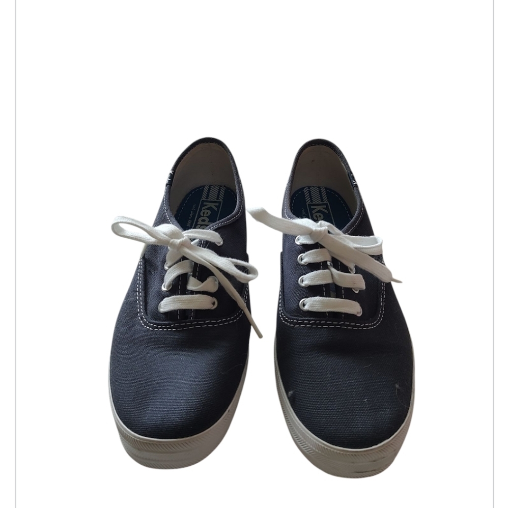 Keds Women’s Champion Originals Sneaker - Size 7